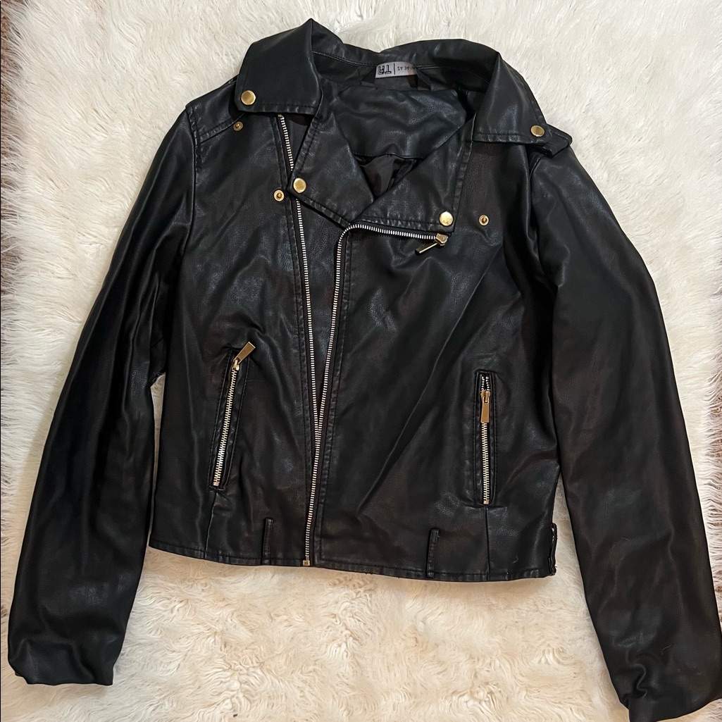Black Leather Jacket Medium